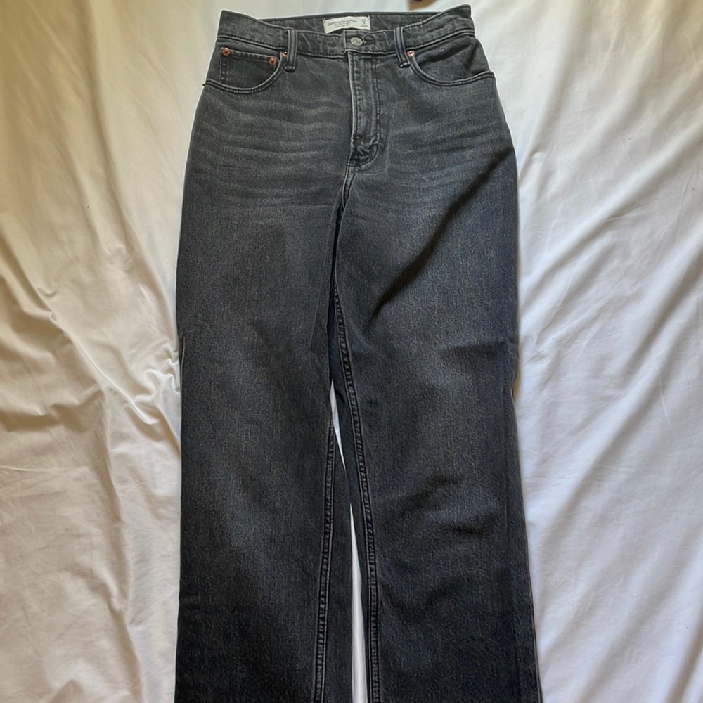 Abercrombie & Fitch curve love the 90’s straight ultra high rise